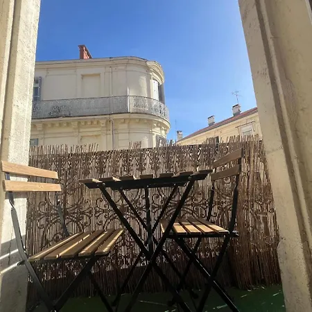 Simplicite Au Centre De Appartement Montpellier
