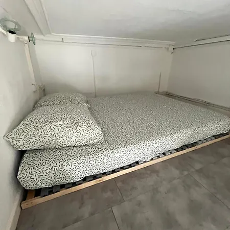 Simplicite Au Centre De Διαμέρισμα